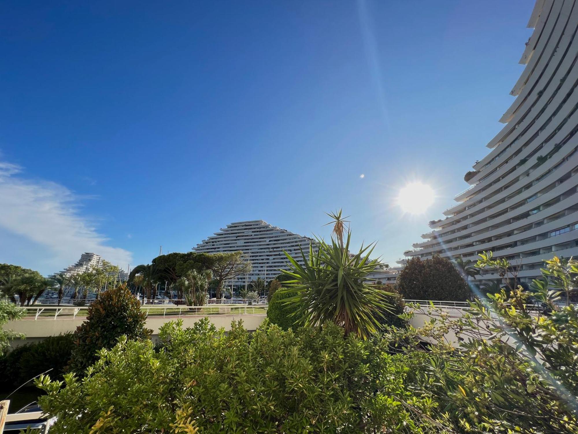 Blue Terrace Apartment - Marina Baie Des Anges Villeneuve-Loubet Luaran gambar